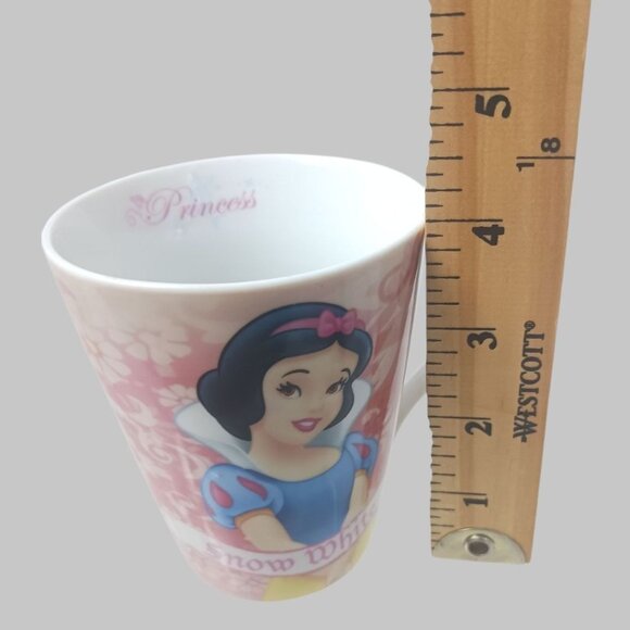 Disney Princess Snow Mug Wht/Pink White Floral 10oz - Picture 3 of 5